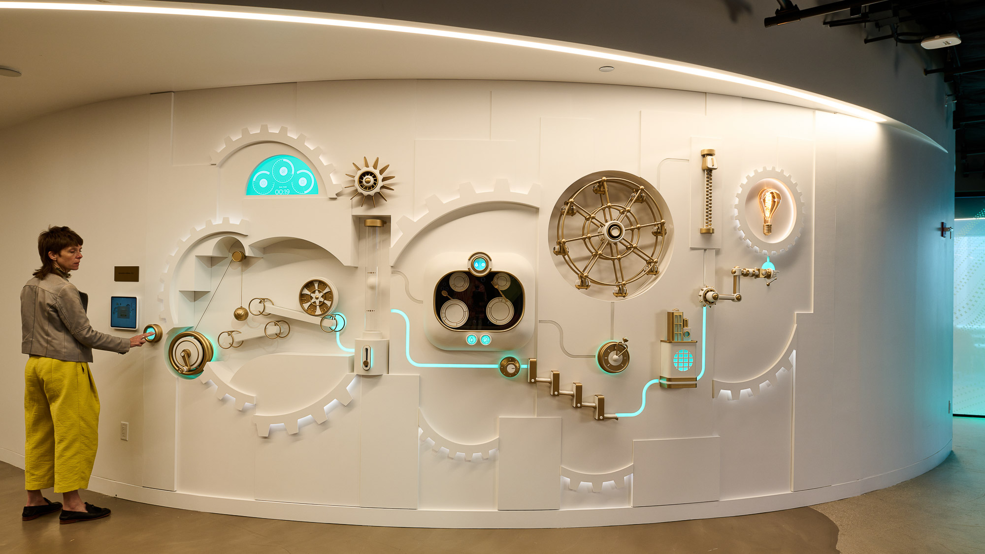 Deloitte Chicago Greenhouse “Innovation in Motion” Machine